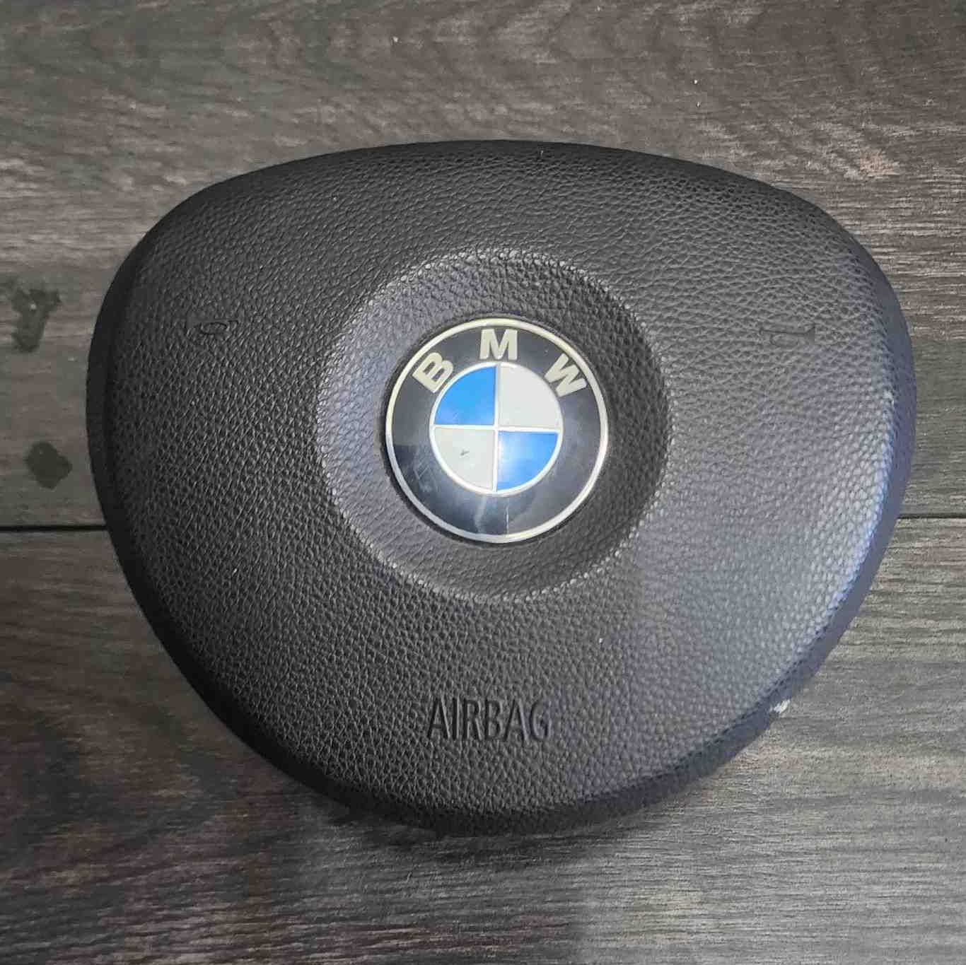 2006-2013 BMW 1 3 Series Driver's Side Airbag | 326884664