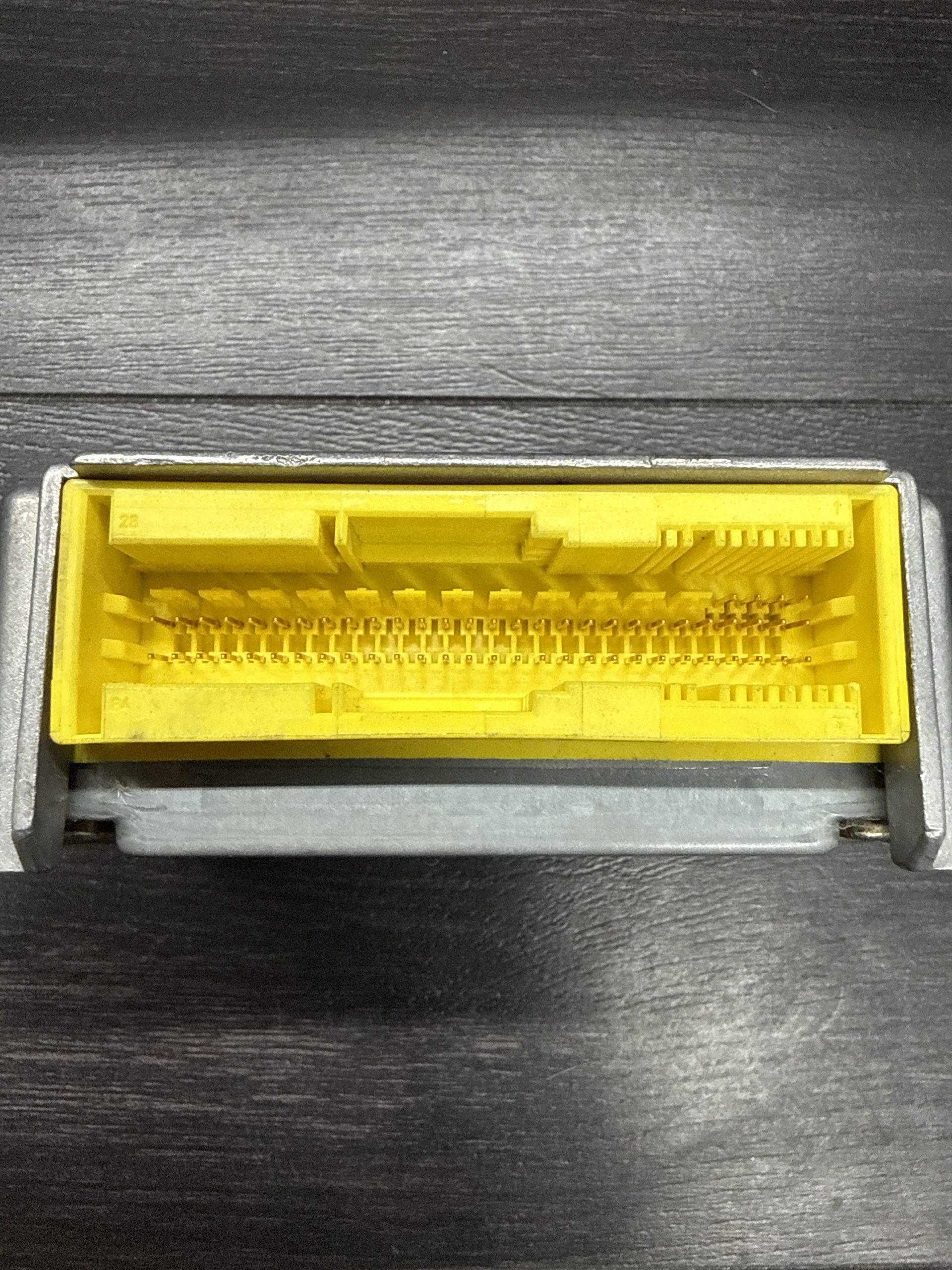 2003-2009 Mercedes Benz E Class SRS Control Module | 0028202926 - Image 3