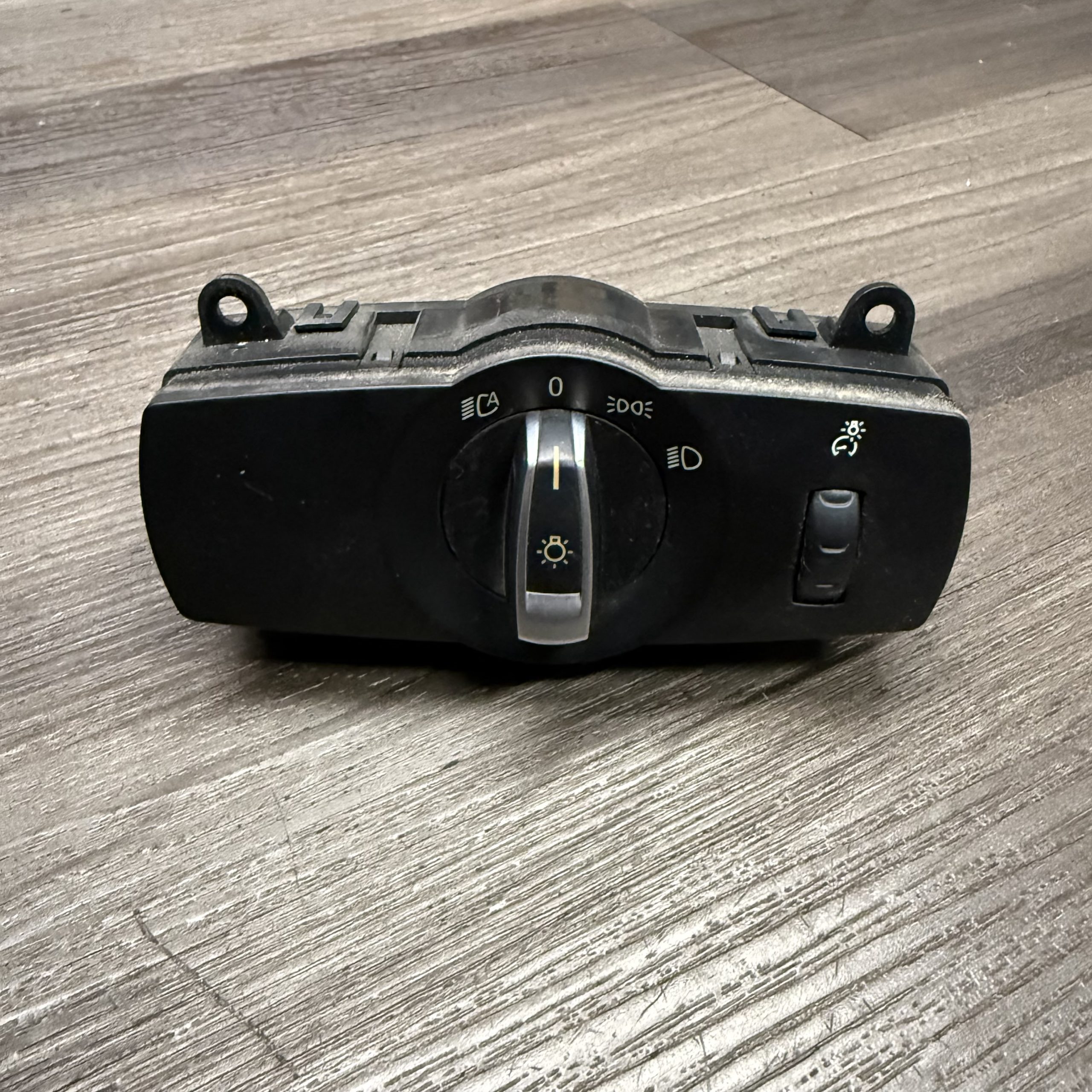 2009-2018 BMW 5 6 7 Series Headlight Control Switch | 61319204068