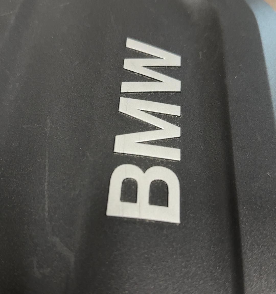 2016-2018 BMW 3 Series Engine Cover | 11128604836 - Image 2