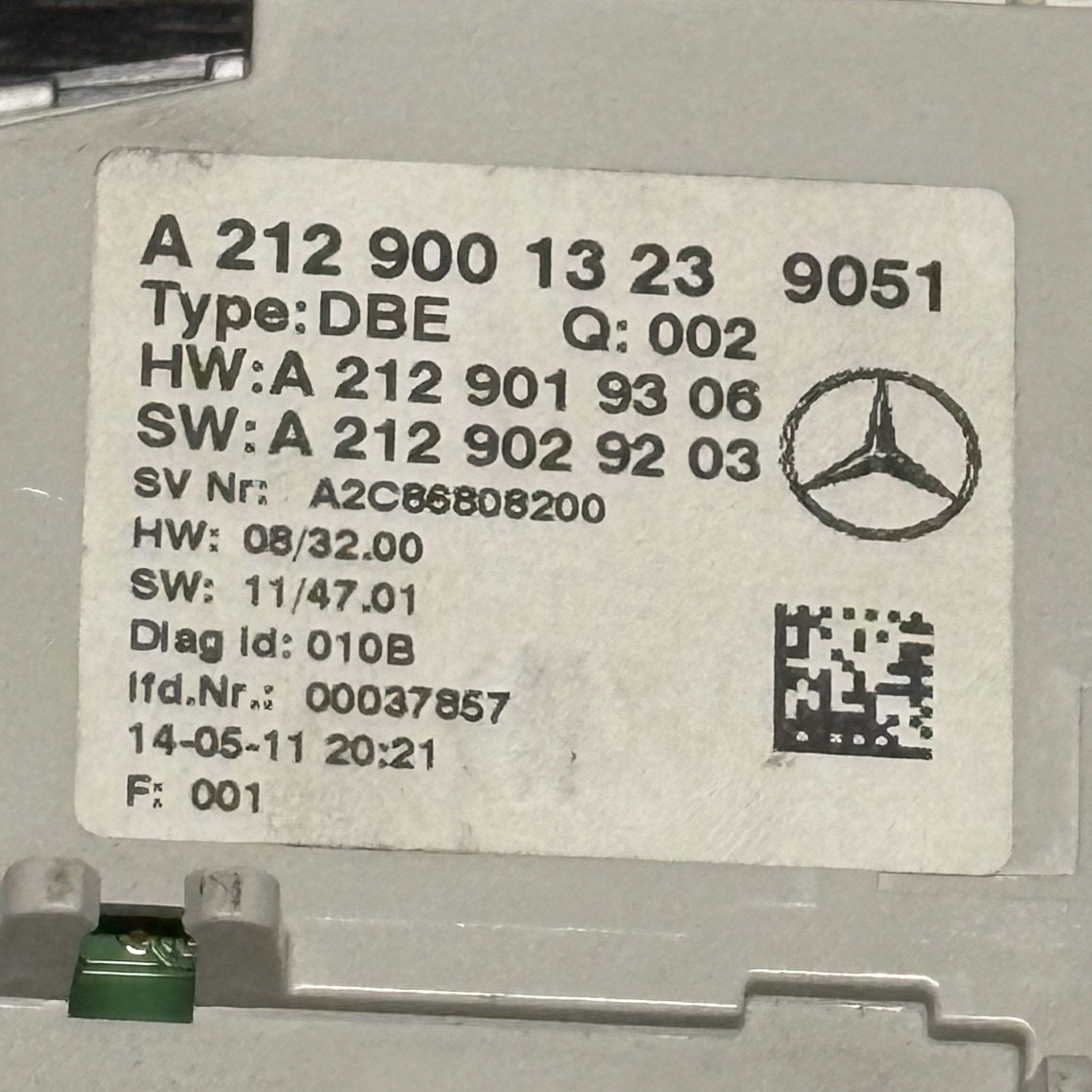 2010-2018 Mercedes Benz E CLS Class Dome Light | 2129001323 - Image 2