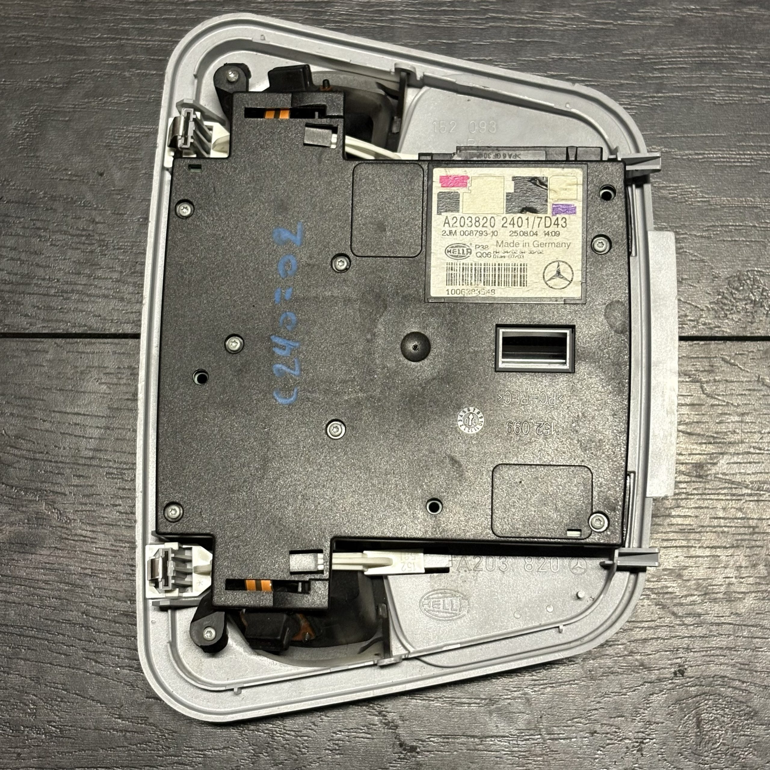 2001-2007 Mercedes Benz C Class Dome Light | 2038202401 - Image 2