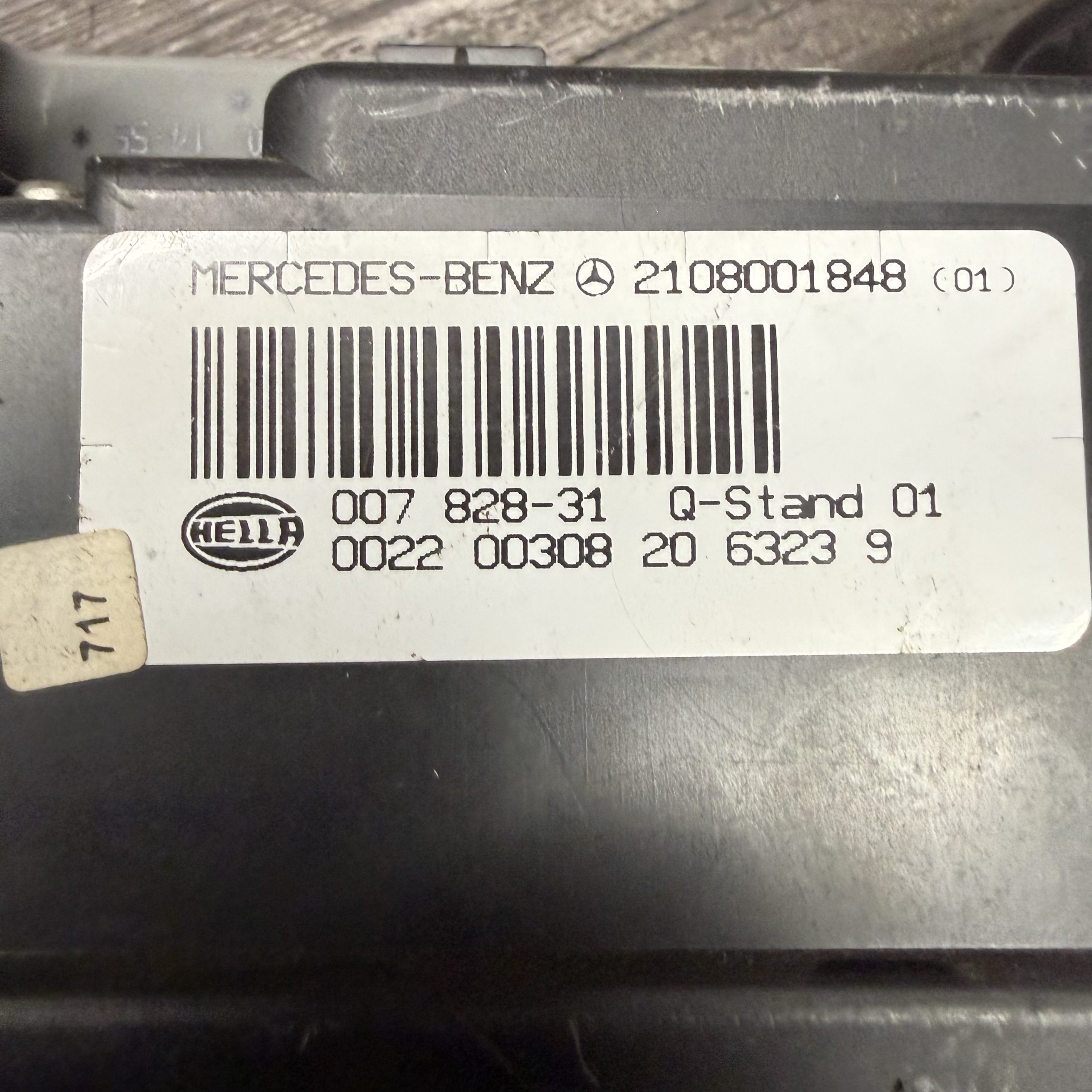 1998-2002 Mercedes Benz CLK Class Vacuum Pump | 2108001848 - Image 2