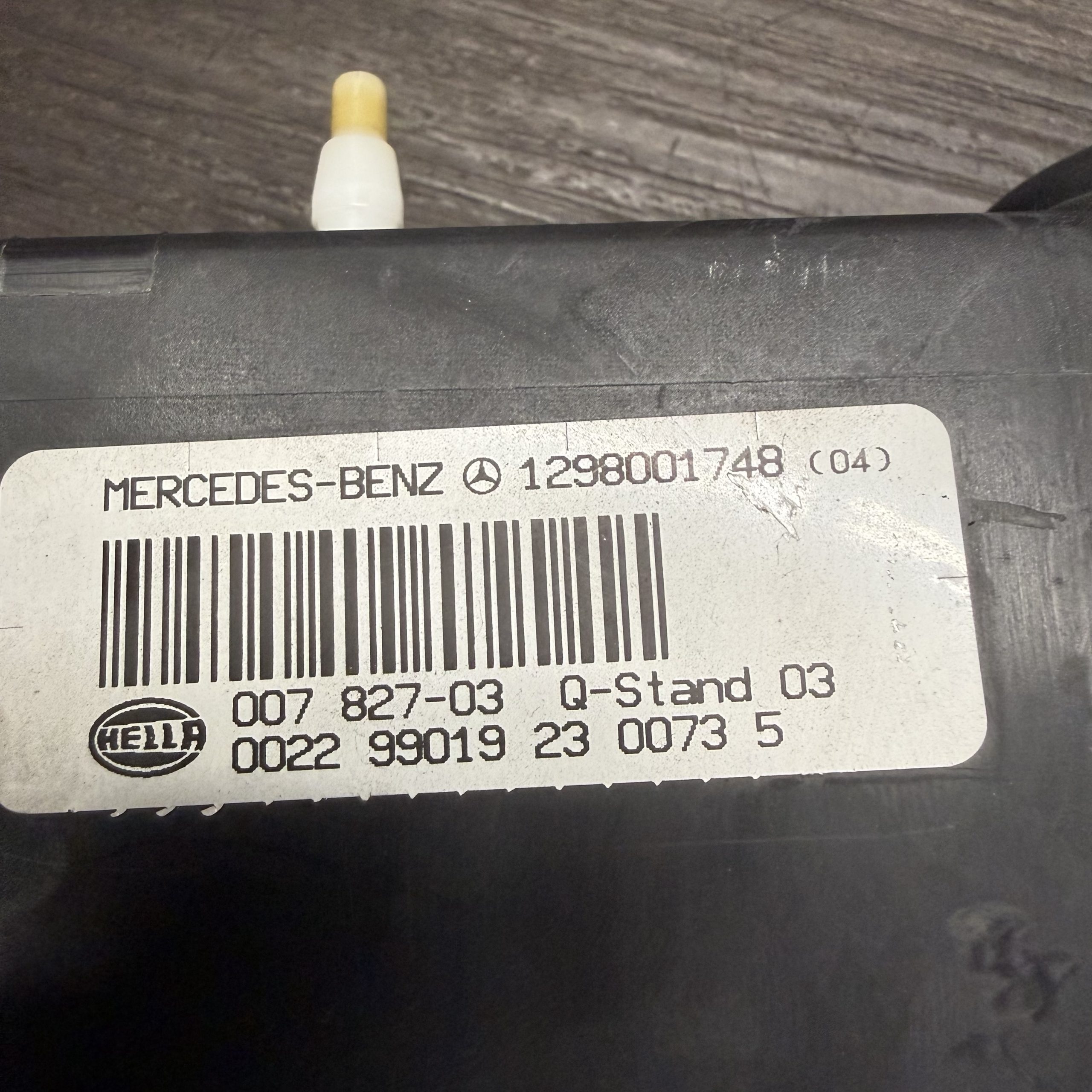 1998-2002 Mercedes Benz SL Class Vacuum Pump | 1298001748 - Image 2