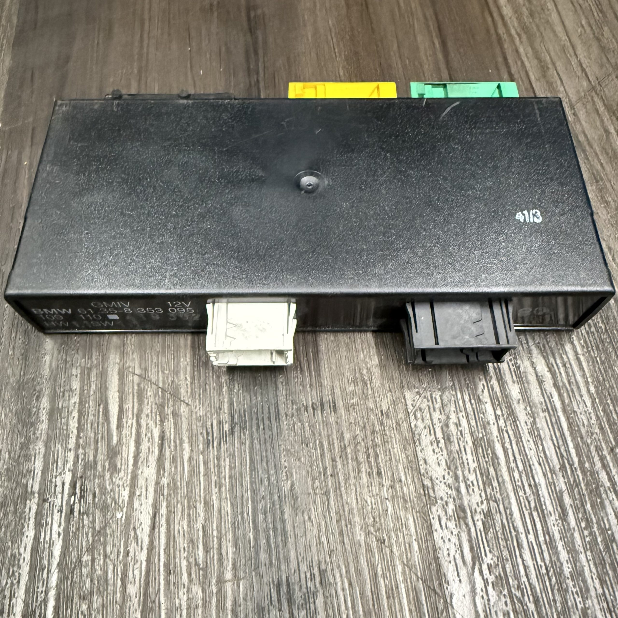 1996-2002 BMW Z3 Series Body Control Module | 61358353095