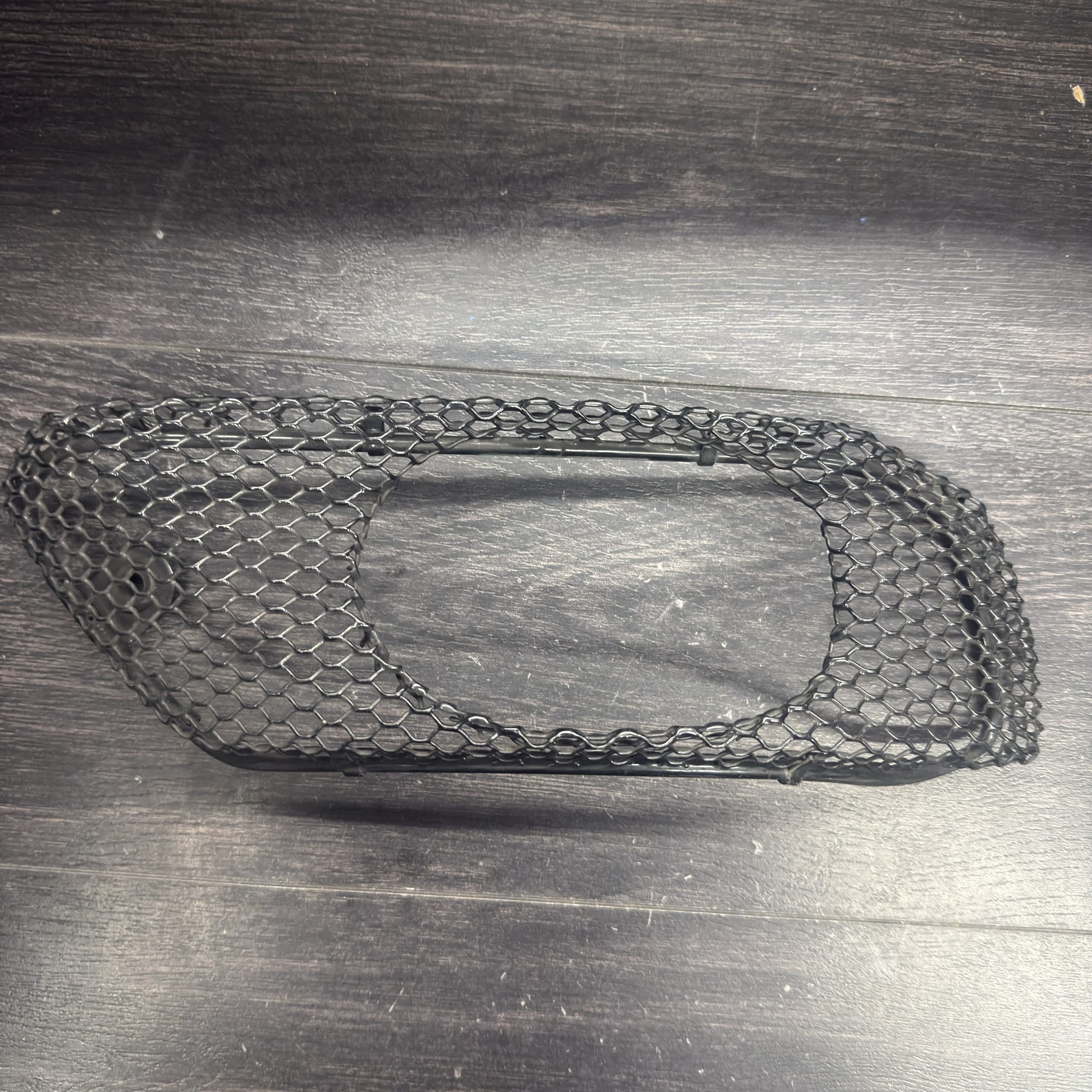 2003-2006 Mercedes Benz E Class Grille | 2118850953