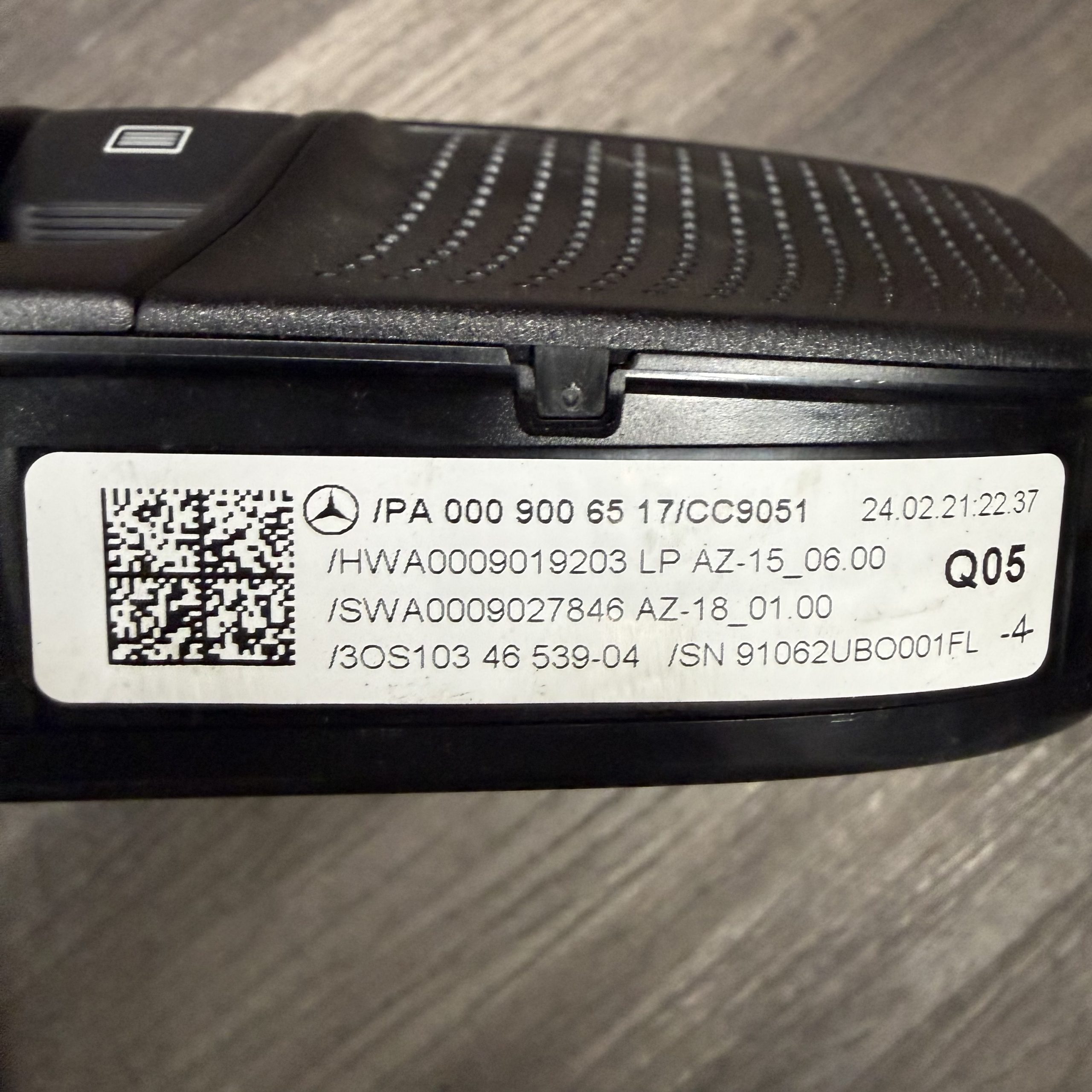 2018-2023 Mercedes Benz E CLS Class Dome Light | 0009006517 - Image 2