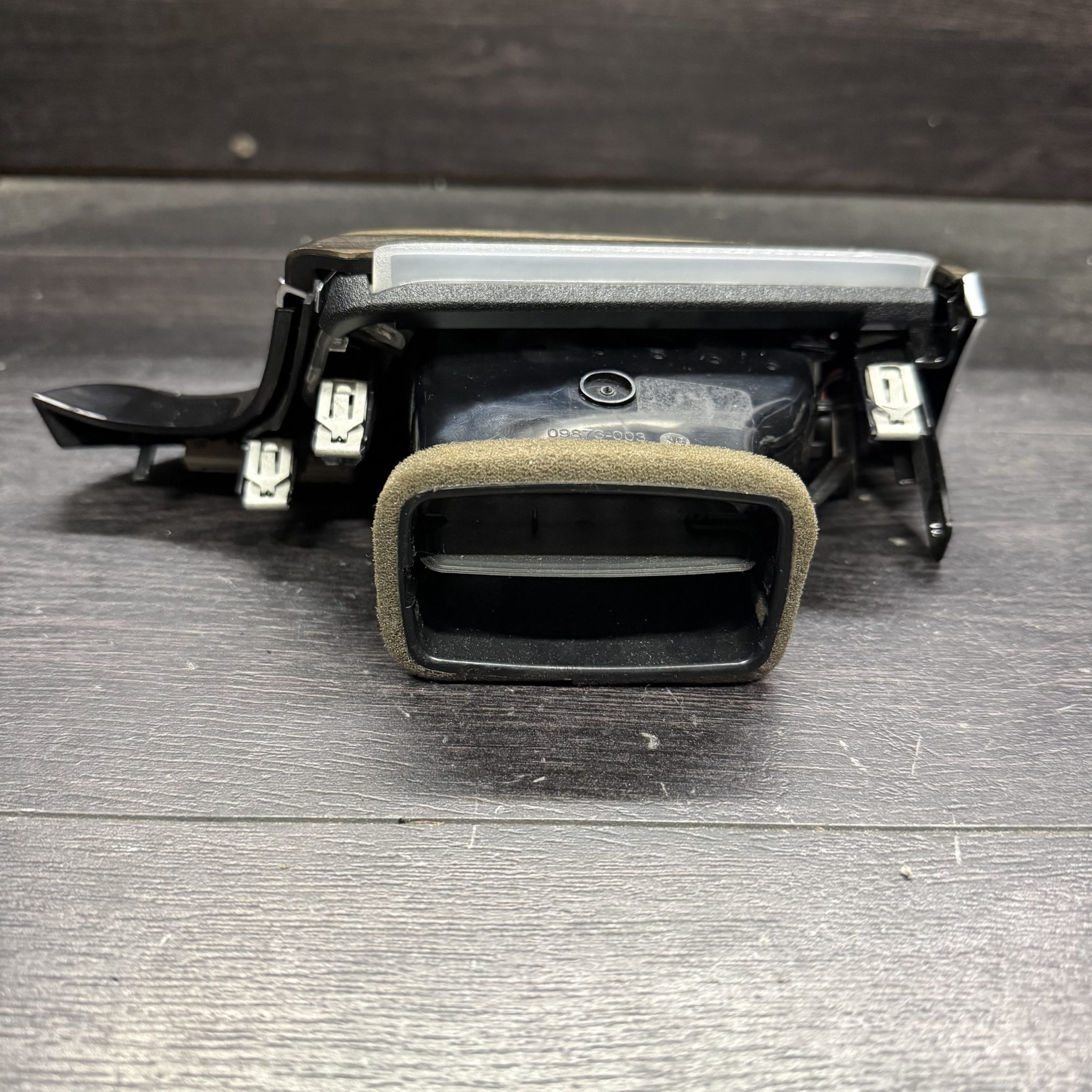 2017-2023 BMW 5 6 Series Air Vent | 64229329545 - Image 2