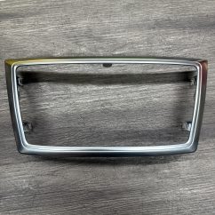 2012-2016 Mercedes Benz ML GL Class Radio Trim | 1666801917