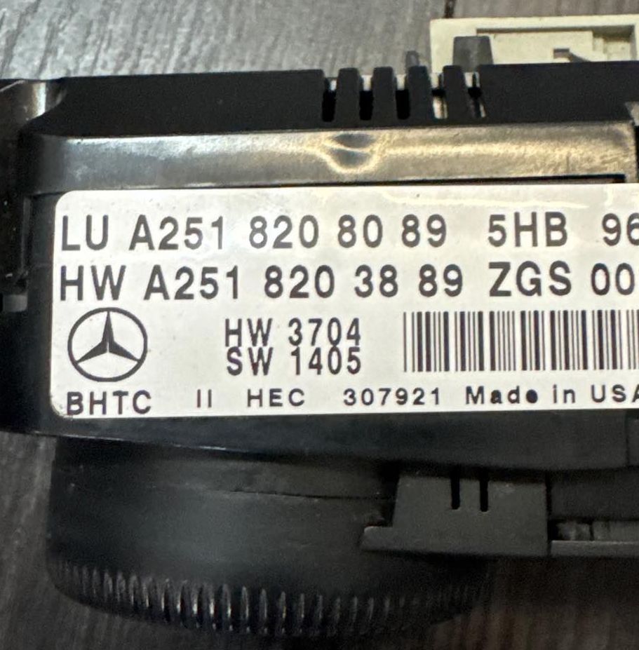 2002-2011 Mercedes Benz GL ML R Class Climate Control Panel | 2518208089 - Image 4