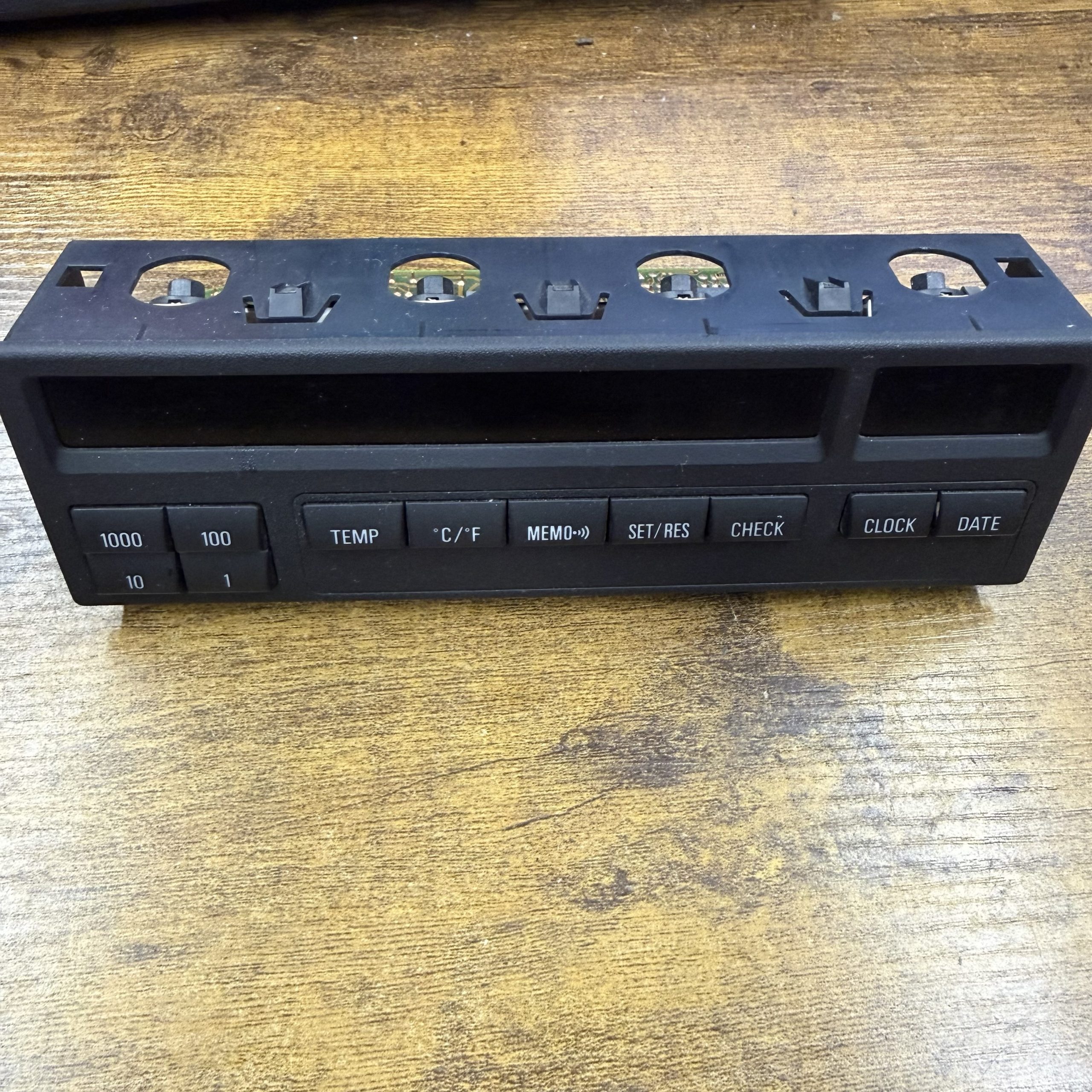 1992-1998 BMW 3 Series Clock Display | 62138357666