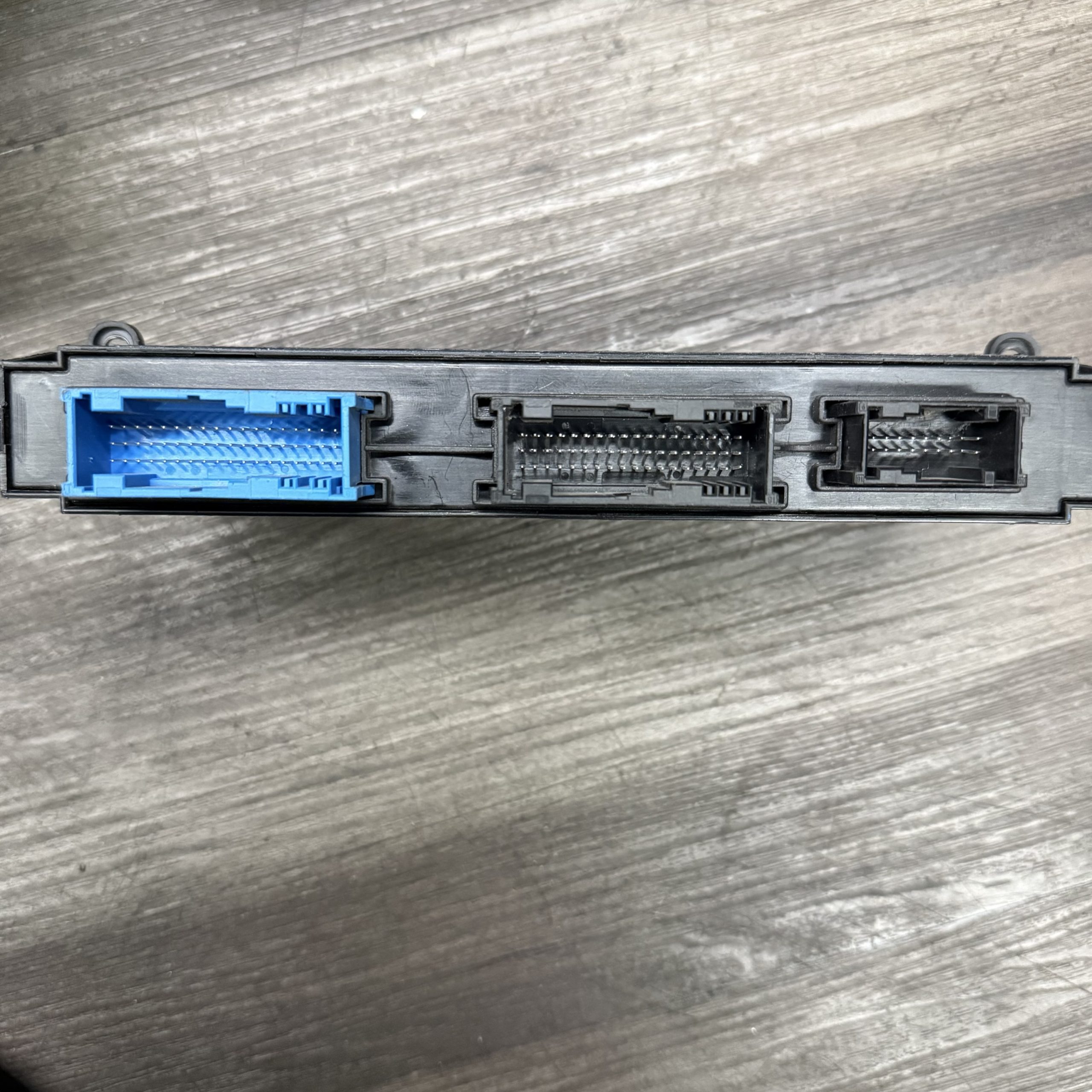 2011-2018 BMW 5 6 Series Body Control Module | 9393667 - Image 2