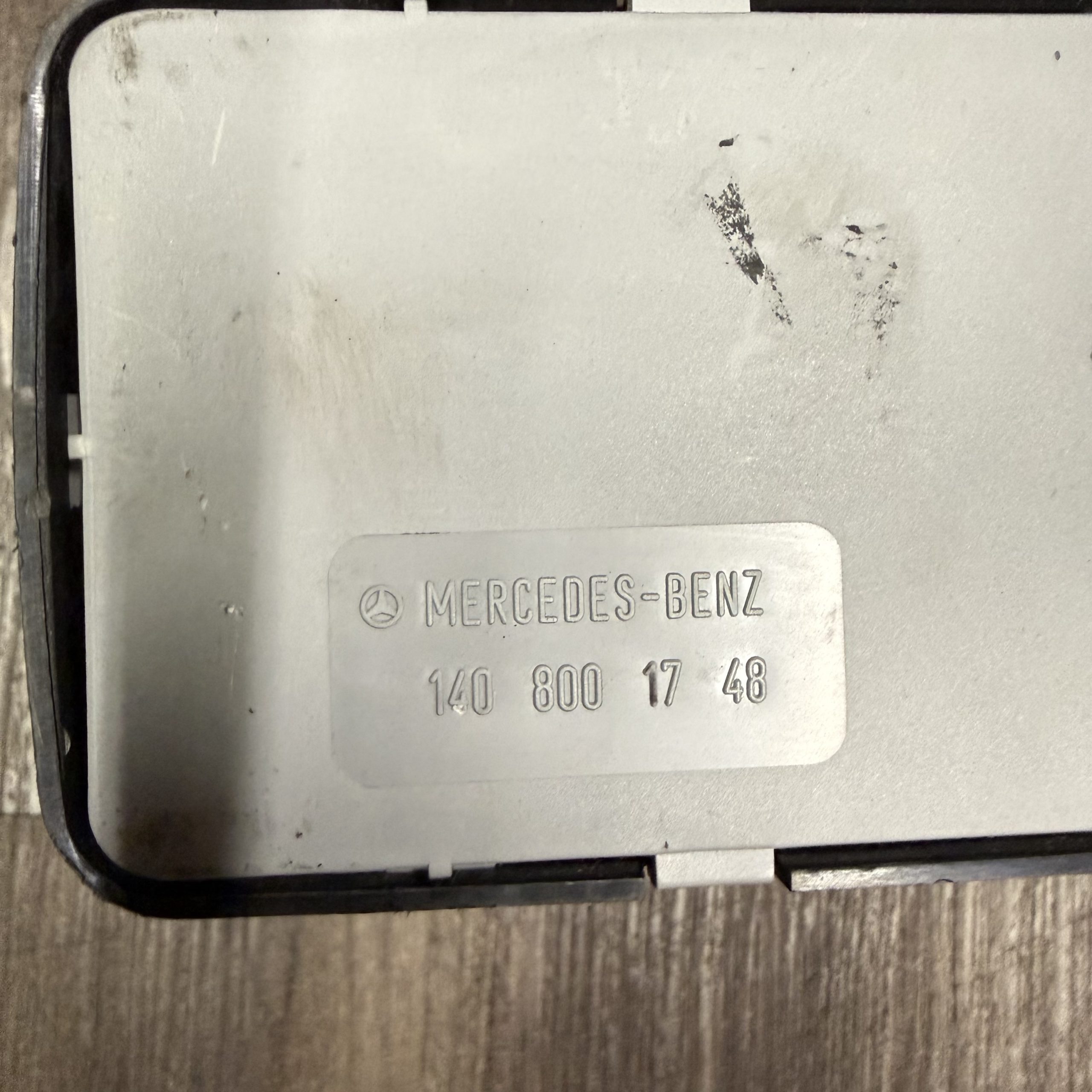 1992-1999 Mercedes Benz S Class Vacuum Pump | 1408001748 - Image 3