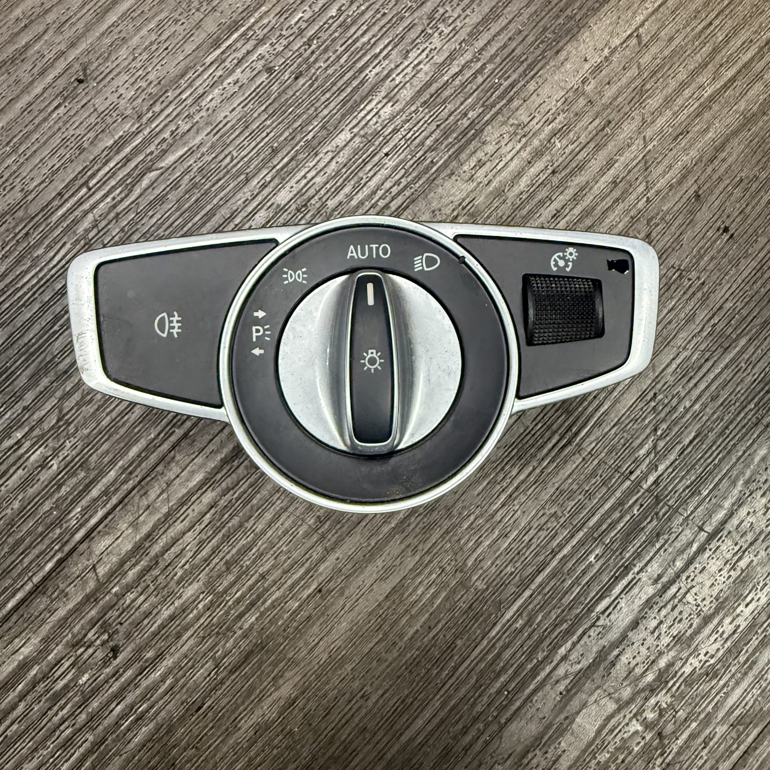 2015-2022 Mercedes Benz C GLC Class Headlight Control Switch | 2059051810