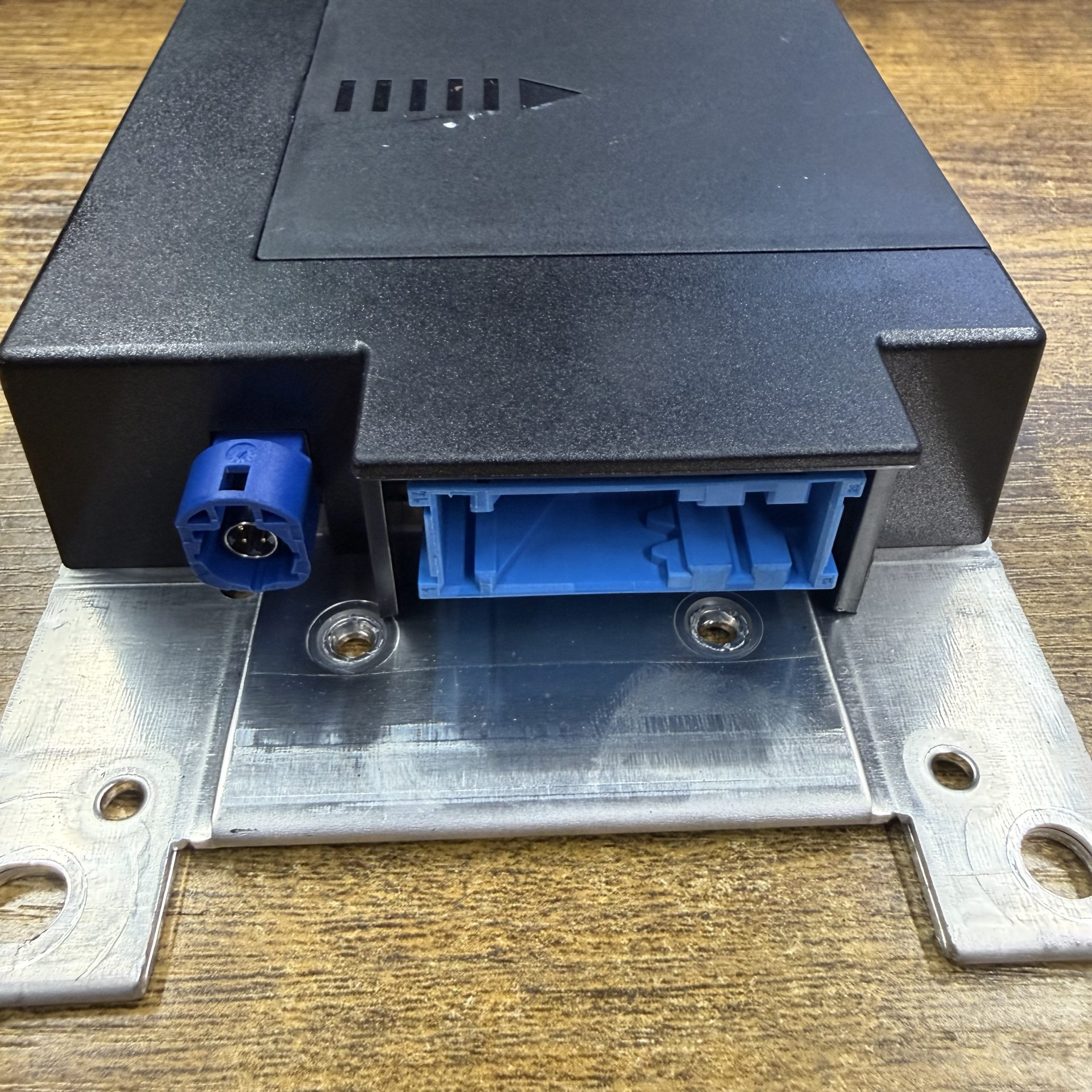 2014-2018 BMW X5 Series Communication Control Module | 84109389659 - Image 2